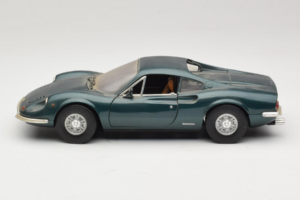 Ferrari 246 GT Dino Roheline Anson 1:18 30359 Metall - pilt 4/8