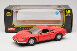 Ferrari Dino 246 GT Punane Anson 1:18 303597 Metall - pilt 8/8