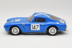 Ferrari 250 GT Berlinette #147 Sinine Jouef Evolution 1:18 3023 Metall - pilt 4/8