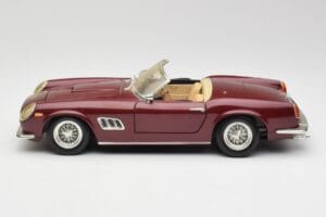 Ferrari 250 GT California Punane Hot Wheels 1:18 3401158 Metall - pilt 4/8