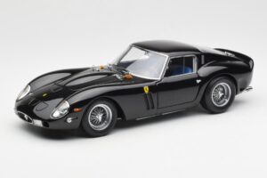 Ferrari 250 GTO Must Kyosho 1:18 08431BK Metall