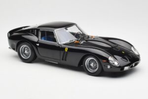 Ferrari 250 GTO Must Kyosho 1:18 08431BK Metall - pilt 6/8