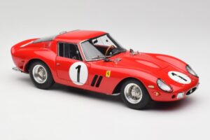 Ferrari 250 GTO #1 P. Rodriguez / W. Mairesse Paris 1000km 1962 CMC 1:18 M-254 Metall - pilt 4/6