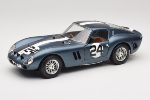 Ferrari 250 GTO #24 Sinine Valge Triip 1962 Bburago 1:18 3011-B2 Metall