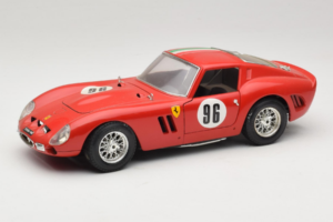 Ferrari 250 GTO #96 Punane Itaalia Lipp 1962 Bburago 1:18 3011-P2 Metall