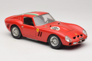Ferrari 250 GTO #96 Punane Itaalia Lipp 1962 Bburago 1:18 3011-P2 Metall - pilt 6/8