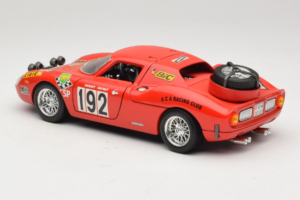 Ferrari 250 LM #192 Punane 1965 Bburago 1:18 3033-P1 Metall - pilt 7/8