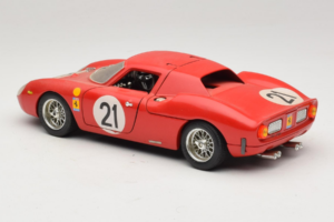 Ferrari 250 LM #21 M. Gregory / J. Rindt 24 Hours of Le Mans 1965 Bburago 1:18 3033-P2 Metall - pilt 7/8
