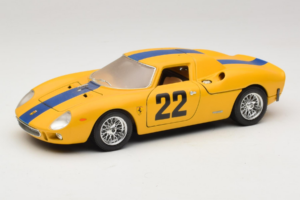 Ferrari 250 LM #22 Kollane 1965 Bburago 1:18 3333-Y1 Metall