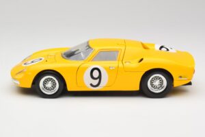 Ferrari 250 LM #21 M. Gregory / J. Rindt NART 24 Hours of Le Mans Winner 1965 Hot Wheels 1:18 25729 Metall - pilt 4/8