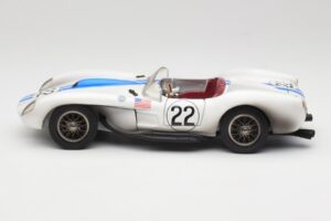 Ferrari 250 Testa Rossa #22 P. Hill / O. Gendebien 24 Hours of Le Mans 1958 Hot Wheels 1:18 29755 Metall - pilt 4/8