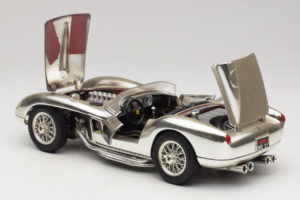 Ferrari 250 Testa Rossa Chrome Hõbedane Bburago 1:18 3007-C1 Metall - pilt 5/8