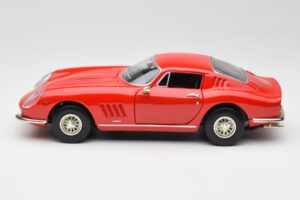 Ferrari 275 GTB/4 Rosso Corsa ERTL 1:18 7483 Metall - pilt 4/8