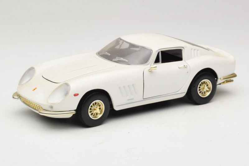 Ferrari 275 GTB/4 Valge ERTL 1:18 7493 Metall