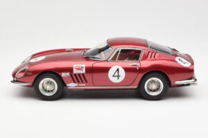 Ferrari 275 GTB/C #4 RAC Tourist Trophy 1966 CMC 1:18 M-213 Metall - pilt 3/6