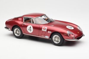 Ferrari 275 GTB/C #4 RAC Tourist Trophy 1966 CMC 1:18 M-213 Metall - pilt 4/6