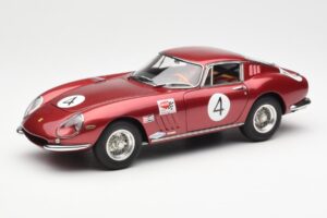 Ferrari 275 GTB/C #4 RAC Tourist Trophy 1966 CMC 1:18 M-213 Metall