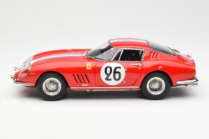 Ferrari 275 GTB Competizione #26 G. Biscaldi / A. de Bourbon Team Hugus 24 Hours of Le Mans 1966 CMC 1:18 M-199 Metall - pilt 3/6