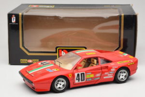 Ferrari 288 GTO Rally #40 Punane 1986 Bburago 1:18 3057-P1 Metall - pilt 8/8