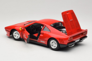 Ferrari 288 GTO Punane Tonka 1:18 1680 Metall - pilt 5/9