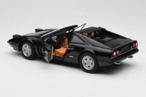 Ferrari 308 GTS Must Hot Wheels 1:18 P9899 Metall - pilt 5/8