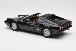Ferrari 308 GTS Must Hot Wheels 1:18 P9899 Metall - pilt 7/8