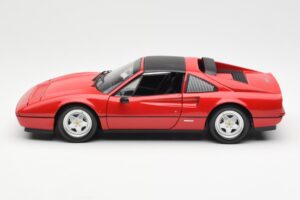Ferrari 328 GTS Punane Kyosho 1:18 08185R Metall - pilt 4/8