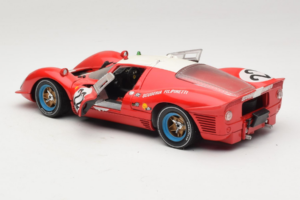 Ferrari 330 P4 #22 Scuderia Filipinetti Poor Condition 1967 Revell 1:18 48825-P1 Metall - pilt 5/8