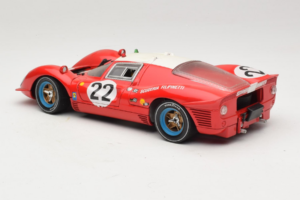Ferrari 330 P4 #22 Scuderia Filipinetti Poor Condition 1967 Revell 1:18 48825-P1 Metall - pilt 7/8