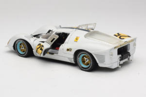 Ferrari 330 P4 #25 Valge Revell 1:18 48845 Metall - pilt 5/8
