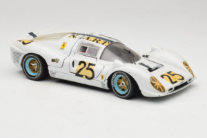 Ferrari 330 P4 #25 Valge Revell 1:18 48845 Metall - pilt 6/8
