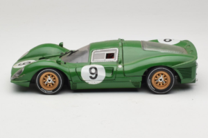 Ferrari 330 P4 #9 Roheline Spa-Francorchamps 1967 Eagles Race 1:18 41007 Metall - pilt 4/8