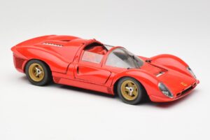 Ferrari 330 P4 Punane 1967 Revell 1:18 48822 Metall - pilt 6/8