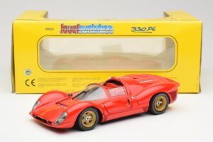 Ferrari 330 P4 Punane 1967 Revell 1:18 48822 Metall - pilt 8/8