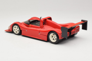 Ferrari 333 SP Punane Valgete Velgedega Hot Wheels 1:18 29230 Metall - pilt 7/8