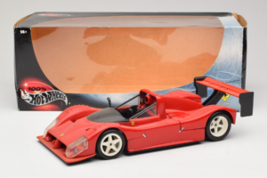 Ferrari 333 SP Punane Valgete Velgedega Hot Wheels 1:18 29230 Metall - pilt 8/8