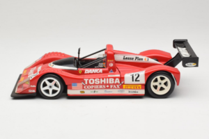 Ferrari 333 SP Toshiba #12 Velez / Taylor 2000 Hot Wheels 1:18 29750-P2 Metall - pilt 4/8