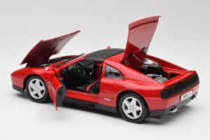 Ferrari 348 TS Punane Maisto 1:18 52119 Metall - pilt 5/8