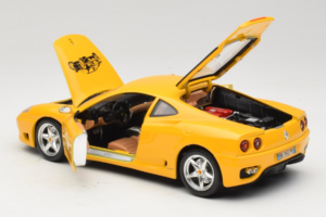 Ferrari 360 Modena 25 Jahre FMC Kollane Bburago 1:18 3358-Y1 Metall - pilt 5/8