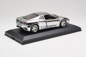 Ferrari 360 Modena Chrome Silver Piiratud Väljaanne Exclusive Cars 1:18 EC004 Metall - pilt 4/9