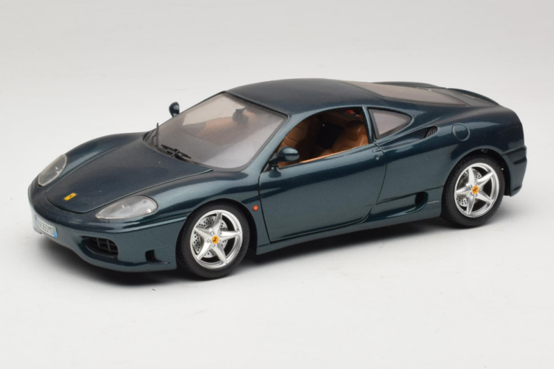 Ferrari 360 Modena Tumerohelise Metallic Bburago 1:18 3358-G2 Metall