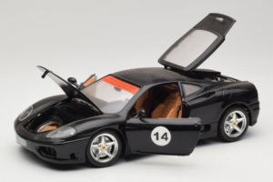 Ferrari 360 Modena #14 Must Piiratud Väljaanne Bburago 1:18 3368-B1 Metall - pilt 2/8