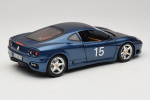 Ferrari 360 Modena #15 Piiratud Väljaanne Sinine Metallic Bburago 1:18 3358-F1 Metall - pilt 3/8
