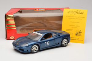 Ferrari 360 Modena #15 Piiratud Väljaanne Sinine Metallic Bburago 1:18 3358-F1 Metall - pilt 8/8