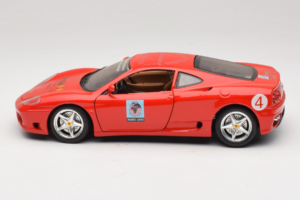 Ferrari 360 Modena Bevro International #4 Piiratud Väljaanne 111 tk Punane Bburago 1:18 3358-P1 Metall - pilt 4/8