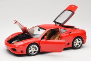 Ferrari 360 Modena Punane Bburago 1:18 3358 Metall - pilt 2/8