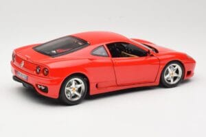 Ferrari 360 Modena Punane Bburago 1:18 3358 Metall - pilt 3/8