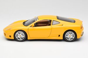 Ferrari 360 Modena Kollane Bburago 1:18 3368 Metall - pilt 4/8