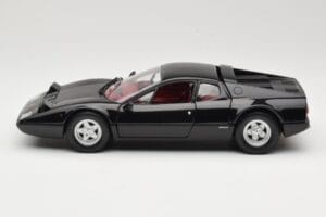 Ferrari 365 GT4/BB Must Kyosho 1:18 08173K Metall - pilt 4/8
