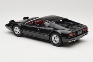 Ferrari 365 GT4/BB Must Kyosho 1:18 08173K Metall - pilt 7/8